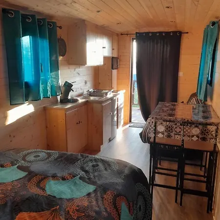 Chalet L'insolite De Nathcy Thiel-sur-Acolin